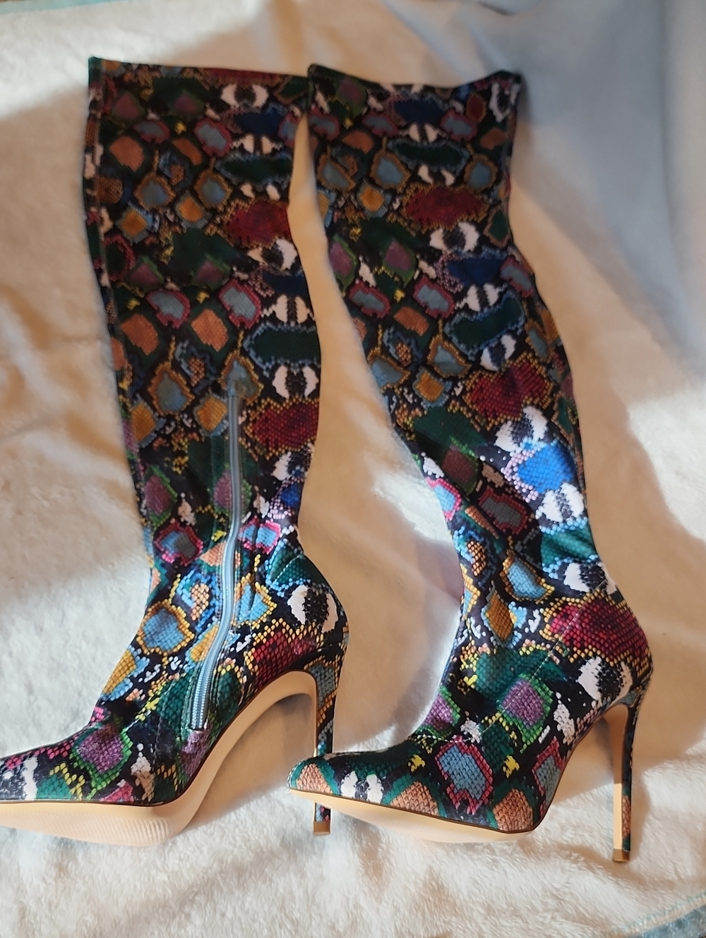 NWOT Multicolor Snakeskin-Print Stretch Knee-High Stiletto Boots Size 8 [EB7]